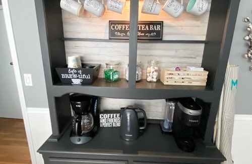 Middle Valley House | BIG OAK LODGE- 3.5 miles to lake & Chester Frost Park, boats & trailers welcome