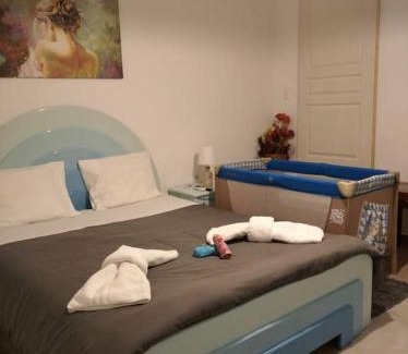 Galatsi Apartment | Big Oasis near the center of Athens