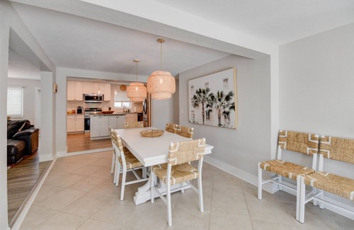 Big Pine Key House | Big Pine Latitude Adjustment | 5 Bed, 3 Bath