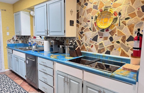 Crowley House | Big Private Fenced Yard, Hot Tub & Heatable Pool, No Stairs, Stone Floors