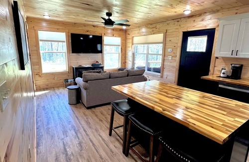Oneida Cabin | Big Ridge Retreat - Breathtaking Sunset Views