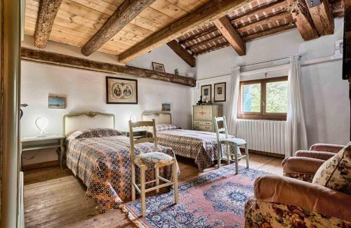 San Pietro Viminario Villa | Big Scuderia Country Mansion 5500SquareFeet