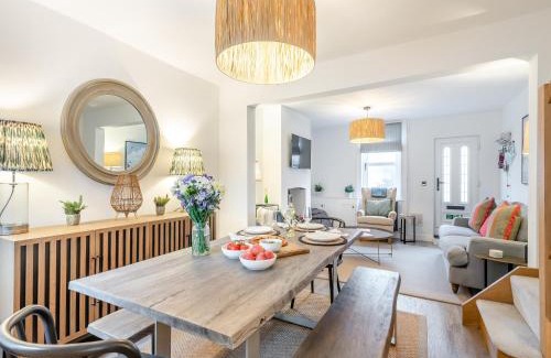 Lowestoft House | Big Skies