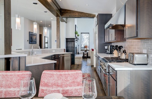 Powder Ridge Ski Chalet | Big Sky Vacation Rentals: Homestead 4 Claim Jumper