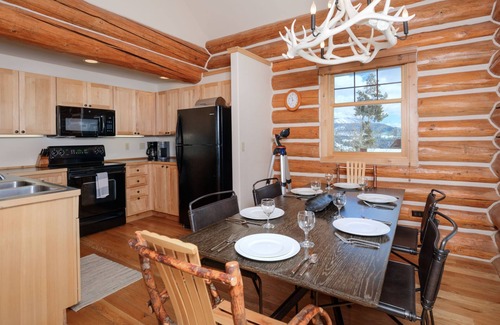 Powder Ridge Cabin | Big Sky Vacation Rentals: PR Rosebud 2
