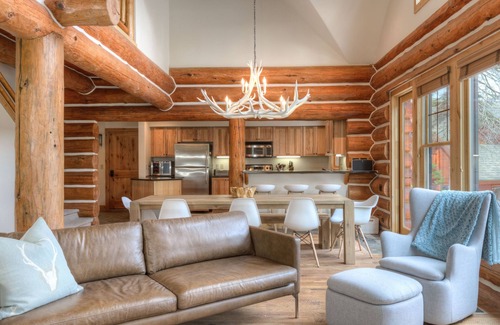 Powder Ridge Cabin | Big Sky Vacation Rentals: PR Rosebud 24