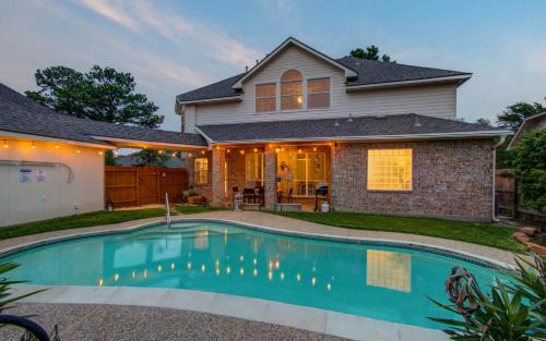 Cypress House | Big Texas Living - Spacious 5-BD with Pool