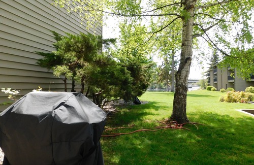 Bigfork Condo | Bigfork Water View Studio Condo