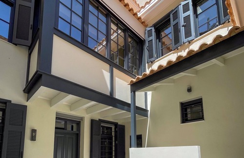 Kerameikos House | Bigtrel #2 Branch