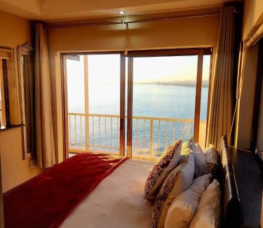 Mountainside Apartment | Bikini Beach Manor