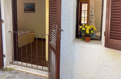 Innamorata Apartment | Bilo for 2 or 3 pax closed to the Innamorata beach