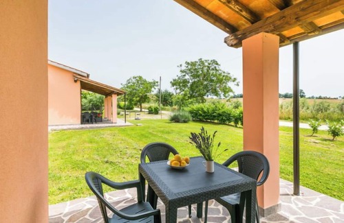 Sorano House | Bilocale Sorano 2 by Interhome