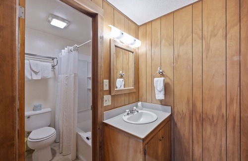 Cascade Hotel | Birch Glen Lodge