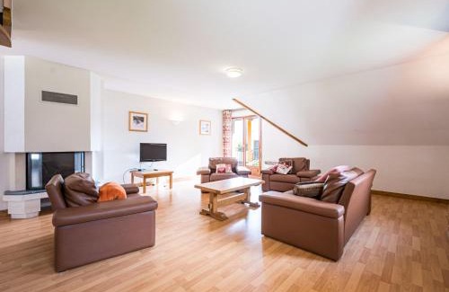 Giez Apartment | Birdie F N21 - 5P10