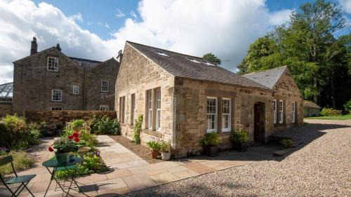 Hexham House | Birks Stable Cottage