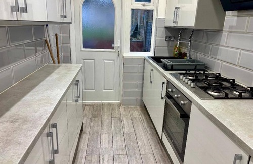 Erdington House | Birmingham Blissful Retreat