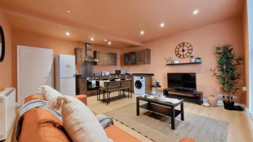 Birmingham City Centre Apartment | Birmingham City Stay Apartments