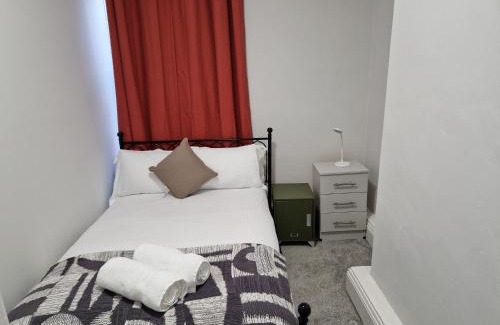 Birtley Apartment | Birtley's Amethyst 3 bedroom Apt sleeps 6 Guest