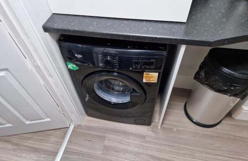 Birtley Apartment | Birtley's Amethyst 3 bedroom Apt sleeps 6 Guest
