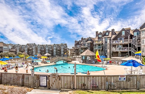 Duck House | BIS-Duck Resort - 2BR/2BA - Great Pools and Beach!