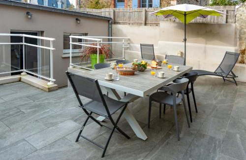 Parame House | BISLAYNE