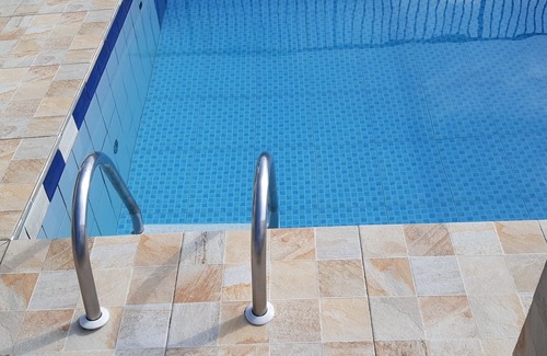 Enseada Apartment | Biwa Building with Swimming Pool, 500m to the Beach, WI-FI, 1garage, barbecue area