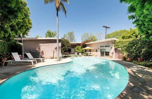 Bixby Knolls House | Bixby Beauty 50s Mod Long Beach