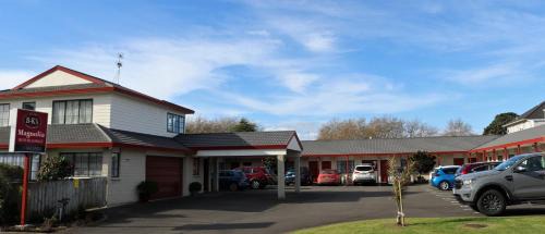 Whanganui Hotel | BK's Magnolia Motor Lodge