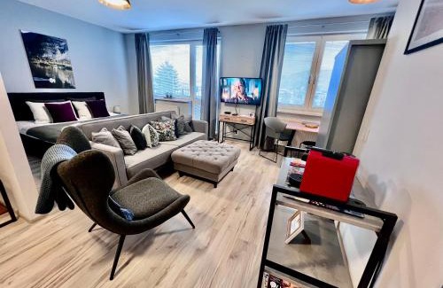 Banska Bystrica Apartment | BL - The Executive Suite, Boru - 24hr Self Check-in, Free Private Parking, Balcony with Mountain View, 5 minute walk to City Center