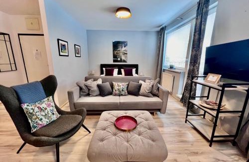 Banska Bystrica Apartment | BL - The Executive Suite, Boru - 24hr Self Check-in, Free Private Parking, Balcony with Mountain View, 5 minute walk to City Center