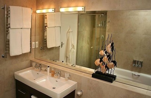 Somerset West House | Blaauwheim Guest House