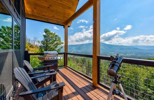 Gatlinburg - Pigeon Forge House | Black Bear-y Ridge by Avada Properties