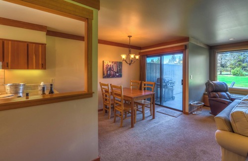 Black Butte Ranch Condo | Black Butte Ranch Golf Course Condo 095