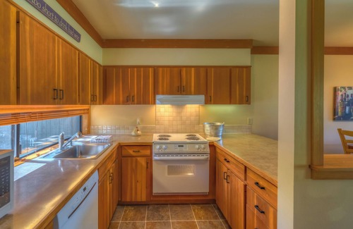 Black Butte Ranch Condo | Black Butte Ranch Golf Course Condo 095