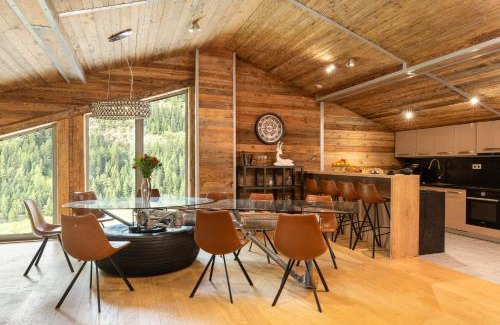 Les Brevieres Ski Chalet | Black Diamond - Chalet Charlie