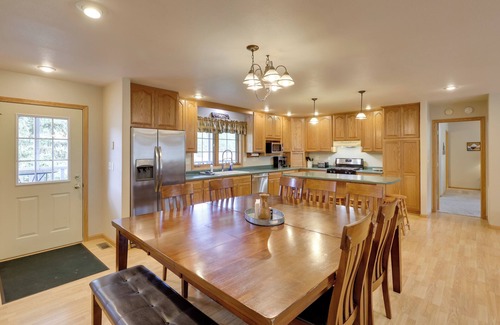 Hill City Cabin | Black Hills Home w/Mickelson Trail Access!