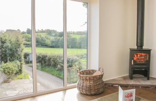 Pontesbury House | Black Lion Barn Retreat