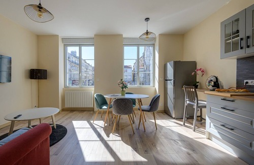 Saint-Roch - Badouillere - Chavanelle Apartment | Black Pearl