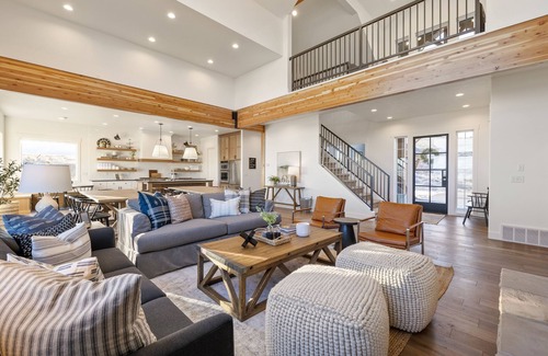 Fish Haven Cabin | Black Timer Lodge (Sleeps 36) by Bear Lake Luxury Rentals
