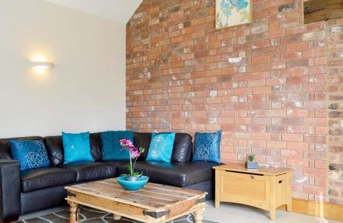 Wotton-under-Edge House | Blackberry Barn