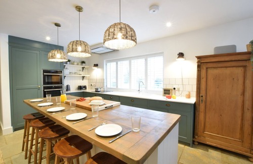 Wenhaston Cottage | BLACKSHORE HOUSE, WENHASTON, pet friendly in Halesworth