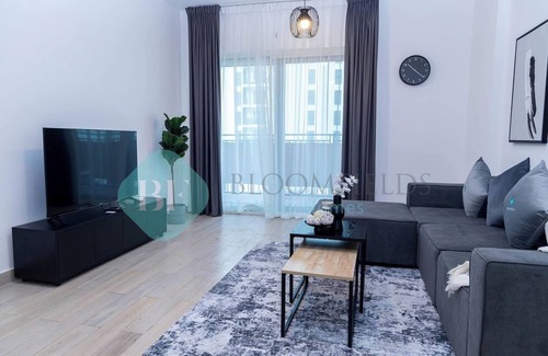 Al Raha Beach Apartment | Bloomfields Elegant 1BR in Waters Edge Yas Island