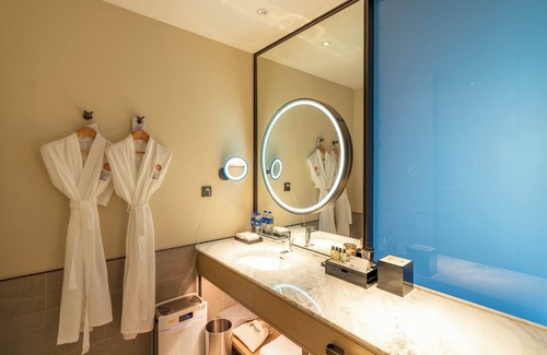 Dujiangyan Hotel | Blossom Attic DuJiangYan