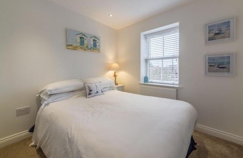 Brancaster House | Blossom Cottage 4