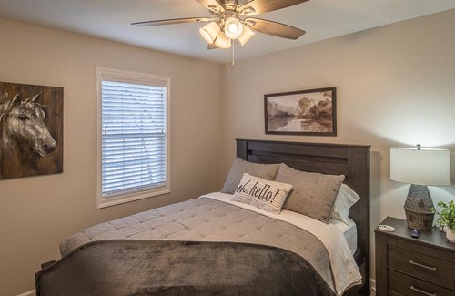 Boone House | Blowing Rock Home w/hot tub and Ski Mountain Views Sleeps 12