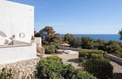 Corsano Villa | Blu Melia - Seven Bedroom Villa, Sleeps 14