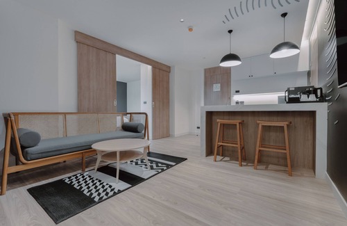 Bang Tao Hotel | Blu Monkey Hub & Hotel Bangtao Beach Phuket