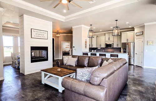 Eufaula House | Blue Bass Retreat @ Lake Eufaula