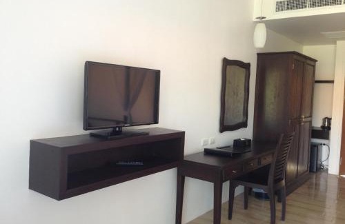 Ko Yao Hotel | Blue Bay Resort - Access to Pool and Beach-Phuket & Krabi