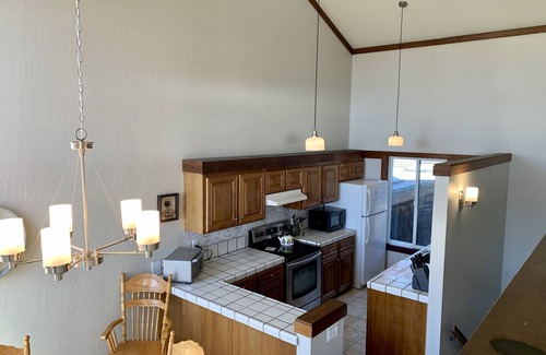 Castroville House | Blue Diamond@Monterey Dunes OCEANFRONT 3bed/3bath-sleeps 7 nMonterey/Santa Cruz